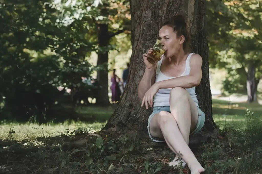 Frau-geniesst-Freizeit-Oase-Steinerskirchen_quer